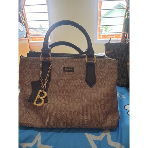 PRELOVED TAS BONIA ORIGINAL 100%