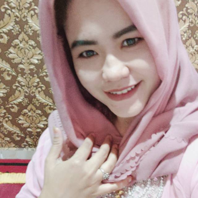 ayieksakhi12preloved