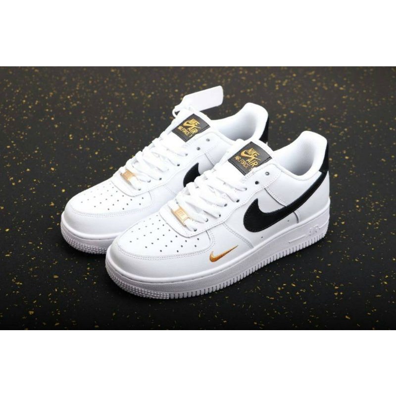 nike black and gold air force