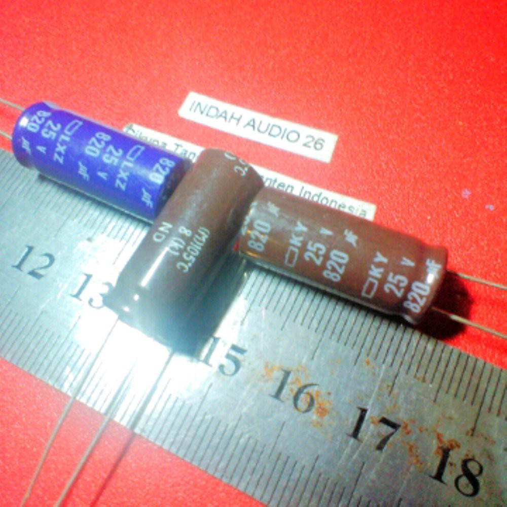 elko 820uf 25v elco 820 uf 25 v kapasitor capasitor Nippon chemicon capacitor size d10 x 24 mm