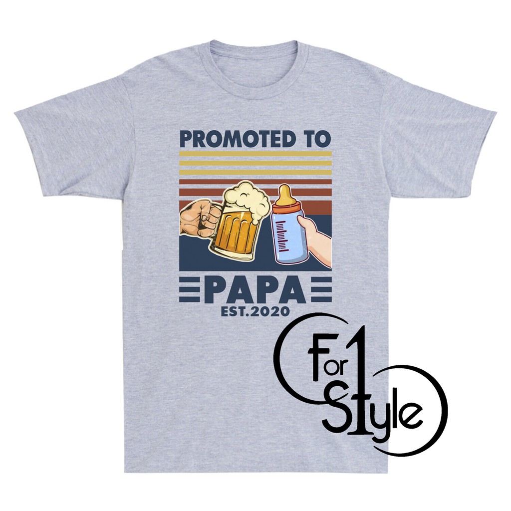 Best Dad Promoted To Papa Est 2020 Funny Gift For Daddy Vintage Men_s T-Shirt