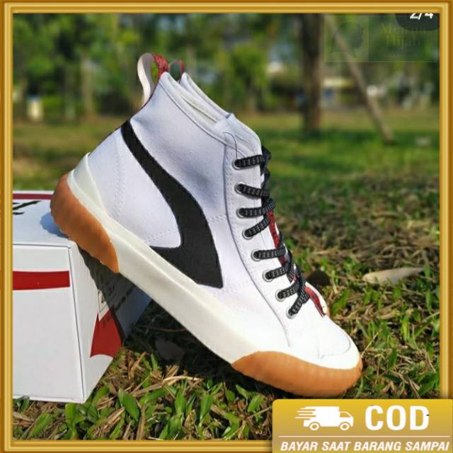 Sepatu Trust footwear white original 100% - COD