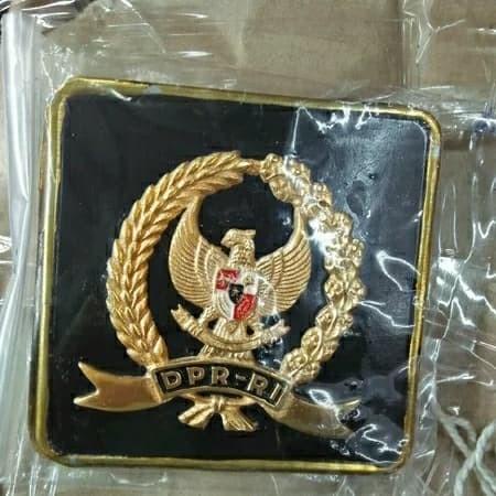 Plat Mobil DPR RI / Emblem Plat Mobil DPR RI