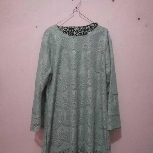 Couple Kezia Midi Tunik Silver Brukat/ Sarimbit