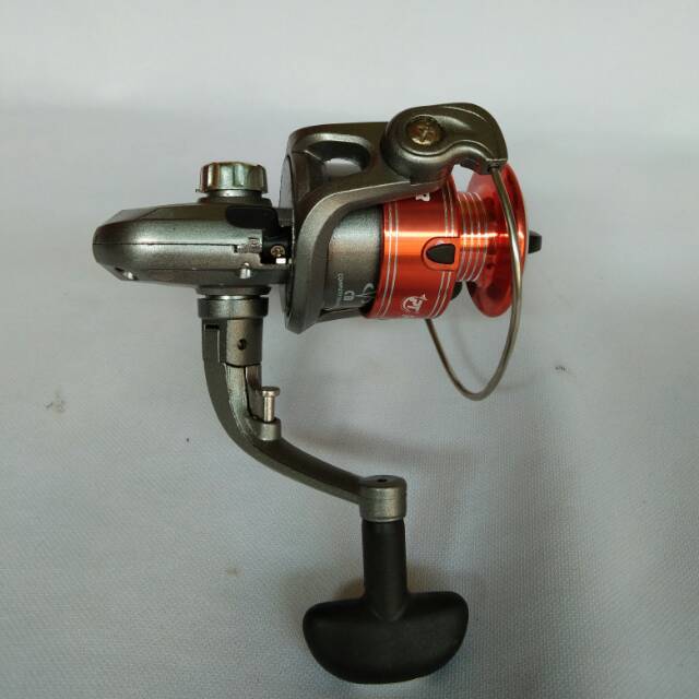 Reel pancing Pioner Thriller TH-200Ai