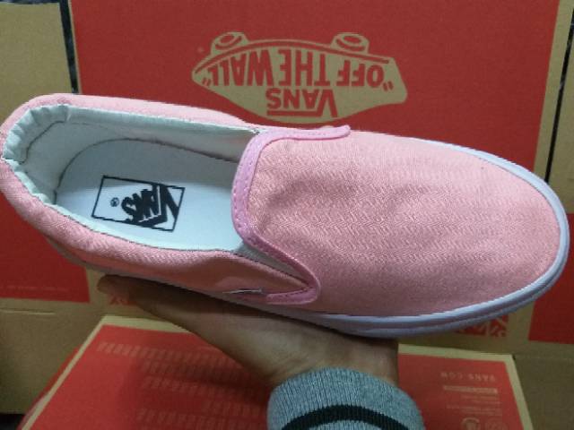 Sepatu Vans Slop Soft Pink Import USA Women Casual Kado Hadiah Kerja Kuliah Cewek Sneakers