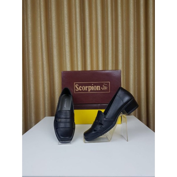sepatu scorpion 256