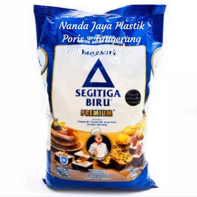 

Tepung segitiga biru premium 1 kg