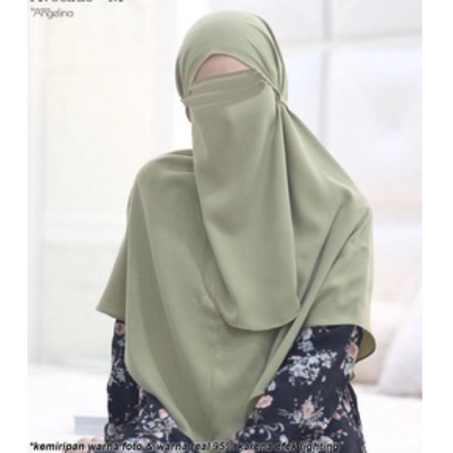 Namira khimar by atelier angelina Pistachio XL include cadar