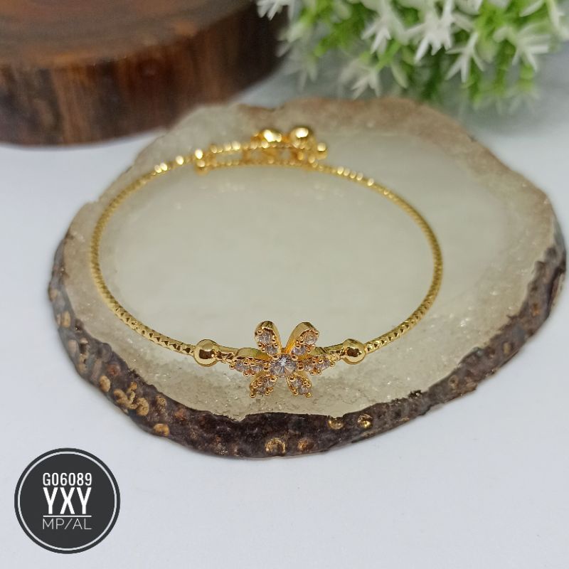 Gelang Anak Yaxiya Zircon Bunga Gold G06089