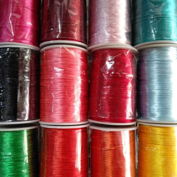 

Pilίh mΔnΔ Tali satin 2mm per rol etalase1..Pr0duk kekinian