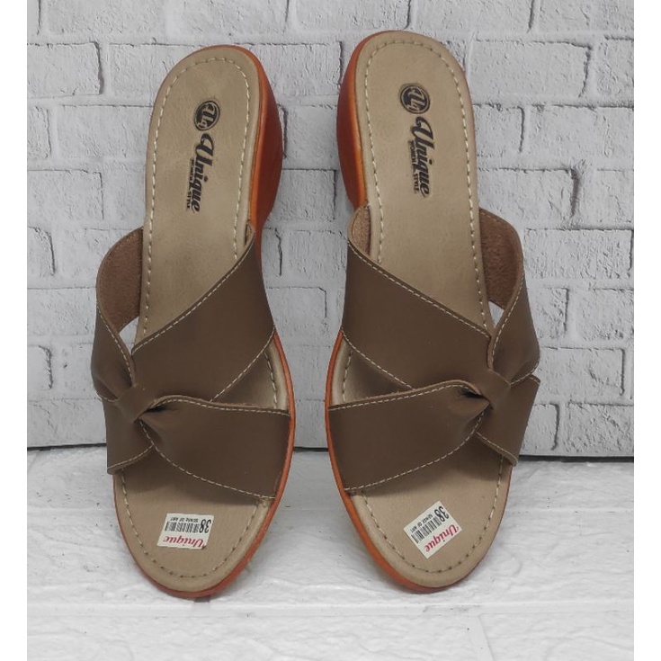 SANDAL TASIK UNIQUE tinggi 4 cm sol karet mentah harga promo