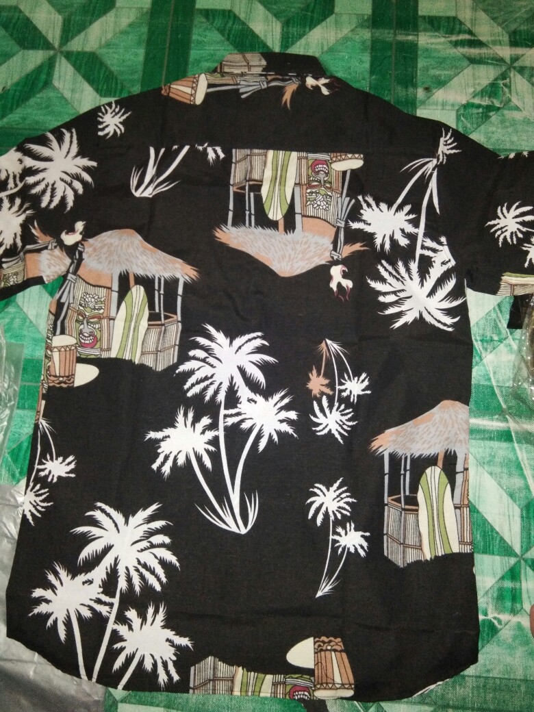 Kemeja Pria Motif Lengan Pendek Distro Casual Kasual