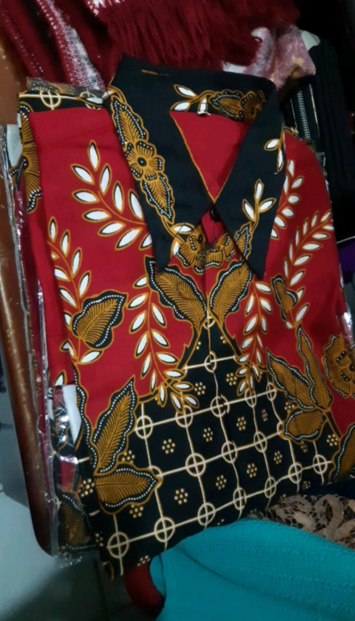 Baju Batik Seragam Kantor Pria Dan Wanita Batik Couple Maura Sania Ruffle  Pasangan