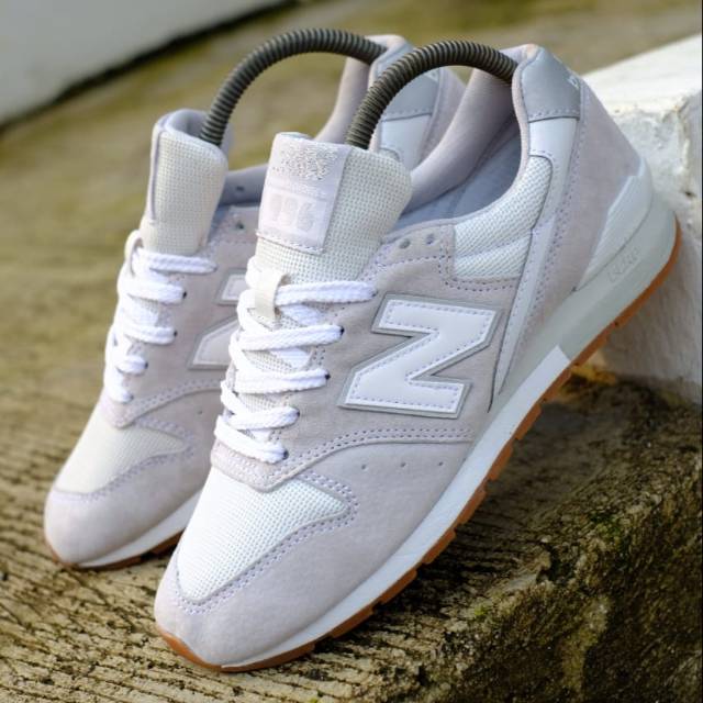 (ORIGINAL) New Balance 996 SMG Grey