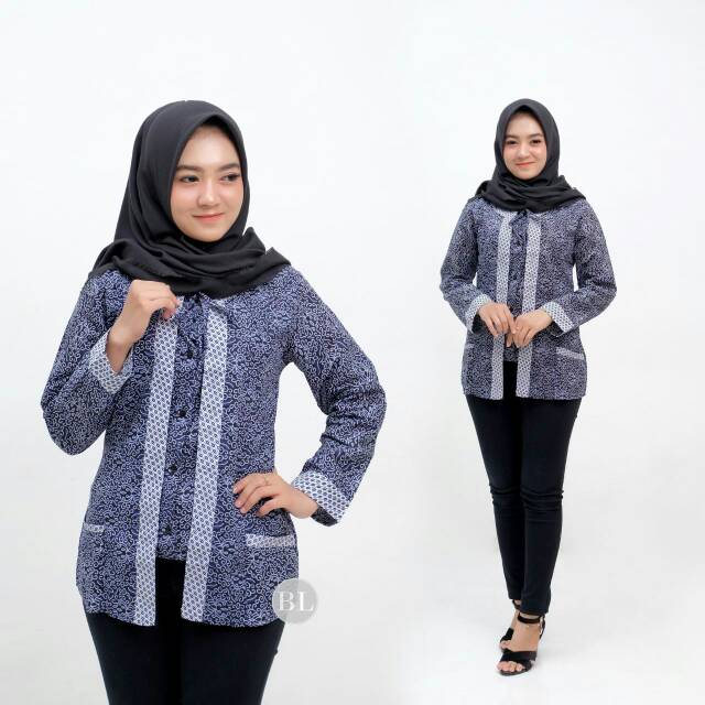 Blus batik kacing depan boleroo