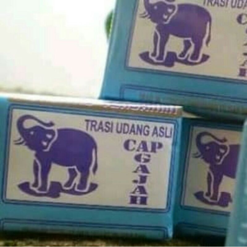 

Terasi Cap Gajah 250g / Terasi Tuban / Trasi Udang cap gajah