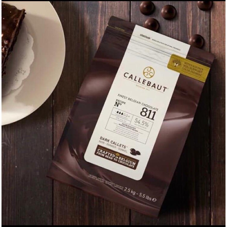 Barey Callebaut 811 Dark Chocolate Callets 2.5kg - Couverture 54.5% - Barey Gosend/Grab Only!!!