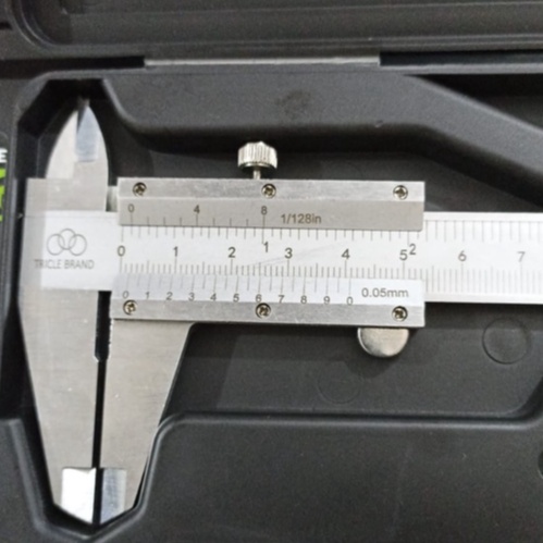 

JANGKA SORONG 6 INCI - TRICLE BRAND 6 INCH - SIGMAT 0 - 150 MM