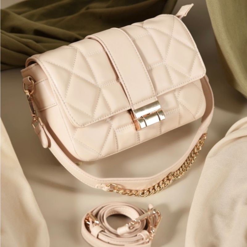 ODELLA BAG VANILLA BY LOCAL.ID