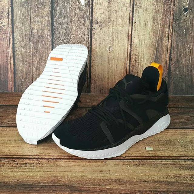 ORIGINAL PUMA TSUGI BLAZE SOLAR Sepatu Sneakers Kasual Pria Hitam