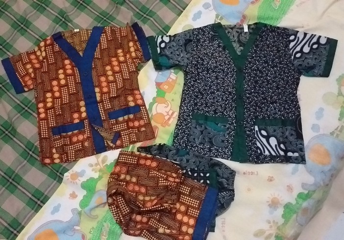 Setelan Batik Piyama Anak Bayi Balita Cewek Cowok Kekinian Bahan Adem Banget  Produksi Sendiri