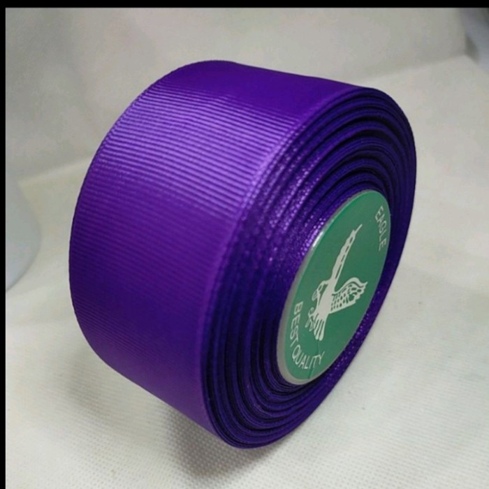 

Pita Grossgrain Ungu Tua Ukuran 1.5 inch / 4cm Per Roll