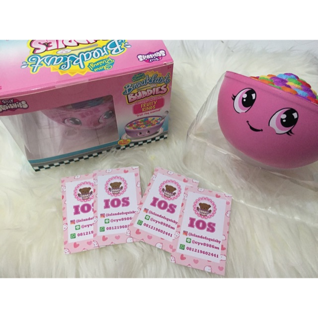 Squishy silly squishies fruity rings cereal lisenced rare original soft slow tag jumbo cute pink