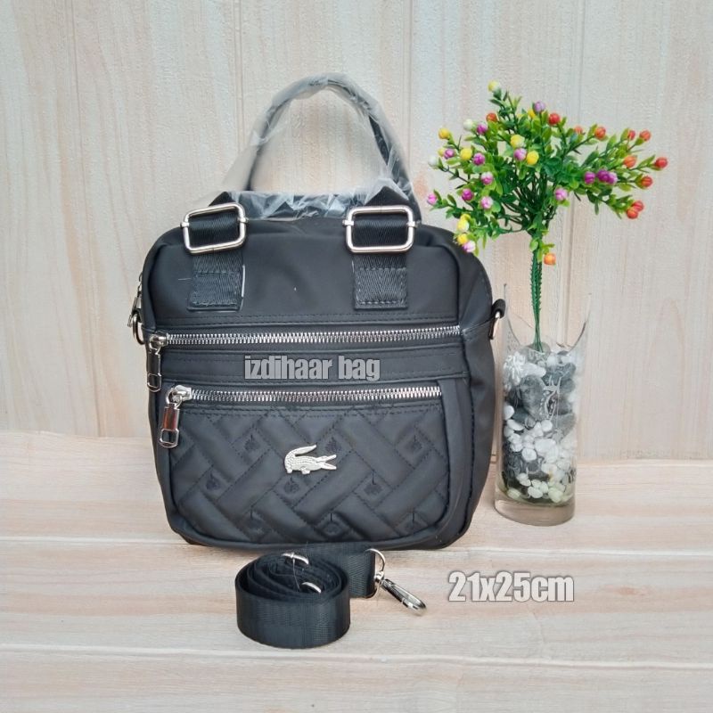 Tas slempang cibao 3ruangterbaru bahan motif bordir ukuran 21x25cm-Hitam