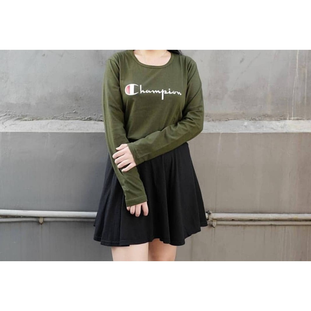 Kaos Lengan Panjang Champion (Hijau Army)