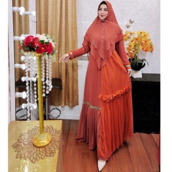 MEENA SYARI by DZHIRA