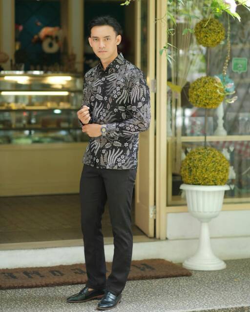 KEMEJA BATIK PRIA LENGAN PANJANG MODERN TERBARU REGULER SIZE M L XL XXL