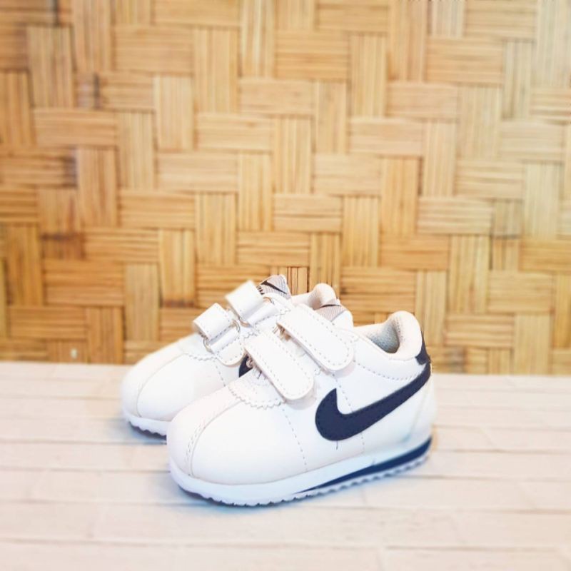 Sepatu Anak Laki dan Sepatu Sneakers Anak Perempuan Jordan Kids Sepatu Anak Laki Laki 10 Tahun Sepatu Anak Sneakers Laki Laki Perempuan Nike Cortez Grade Original Sepatu Nike Anak Laki Laki