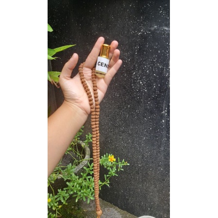 

Genitri Siwa Free minyak cendana/ Gaharu