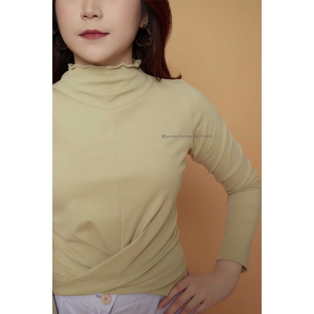 Peach Poppy Crissy Top - Atasan Basic Wanita Turtleneck Lengan Panjang