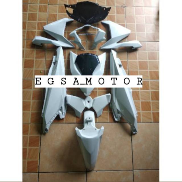 Fullset body halus honda vario 125/150 LED - warna putih polos