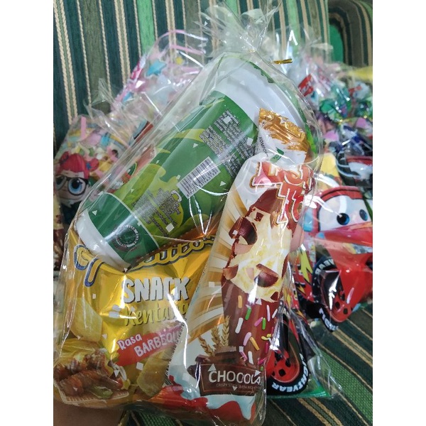 

Snack Ulang Tahun Ceria