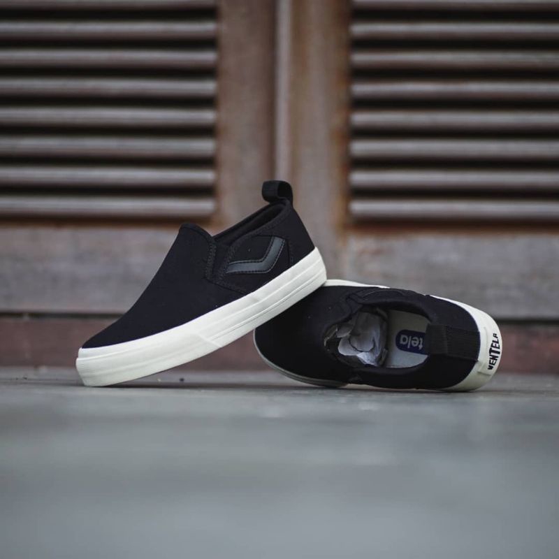 Sepatu Ventela Icon Slip On Black & White Ventella Vantela Original Termurah-3