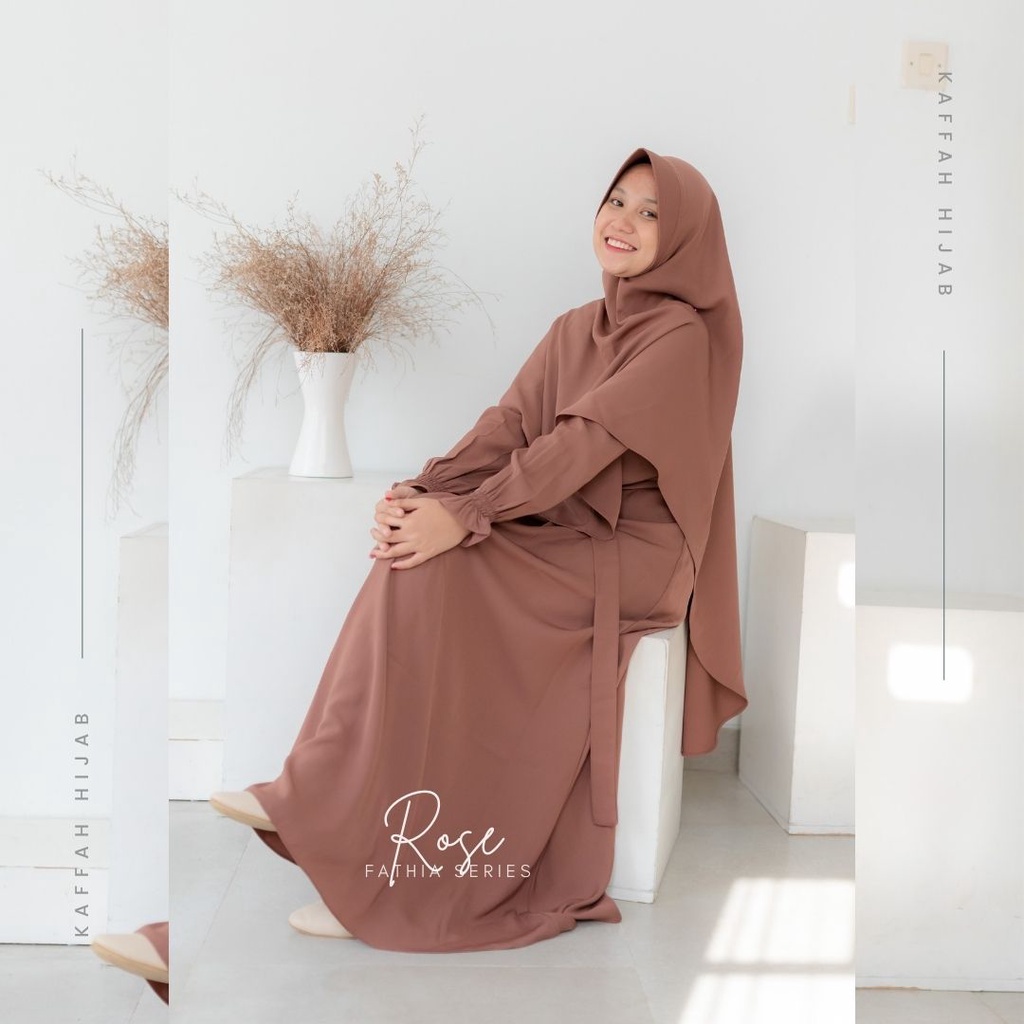 Kaffah Hijab | Set Gamis Jilbab Syari | Fathia Rose