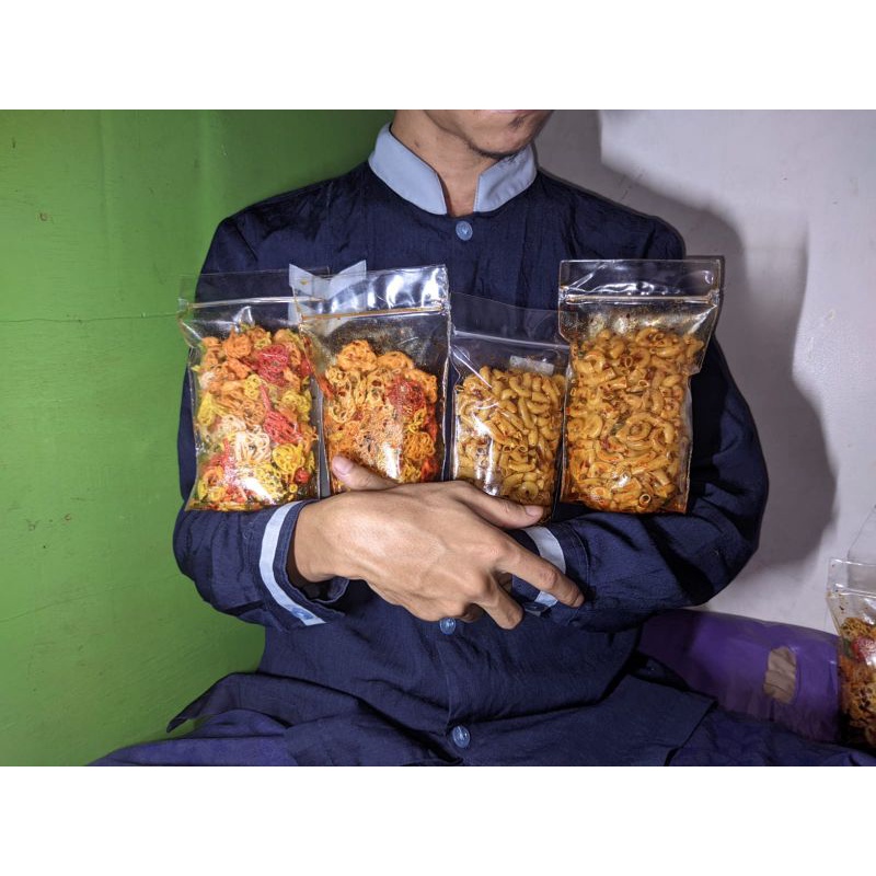 

seblak kering kerupuk