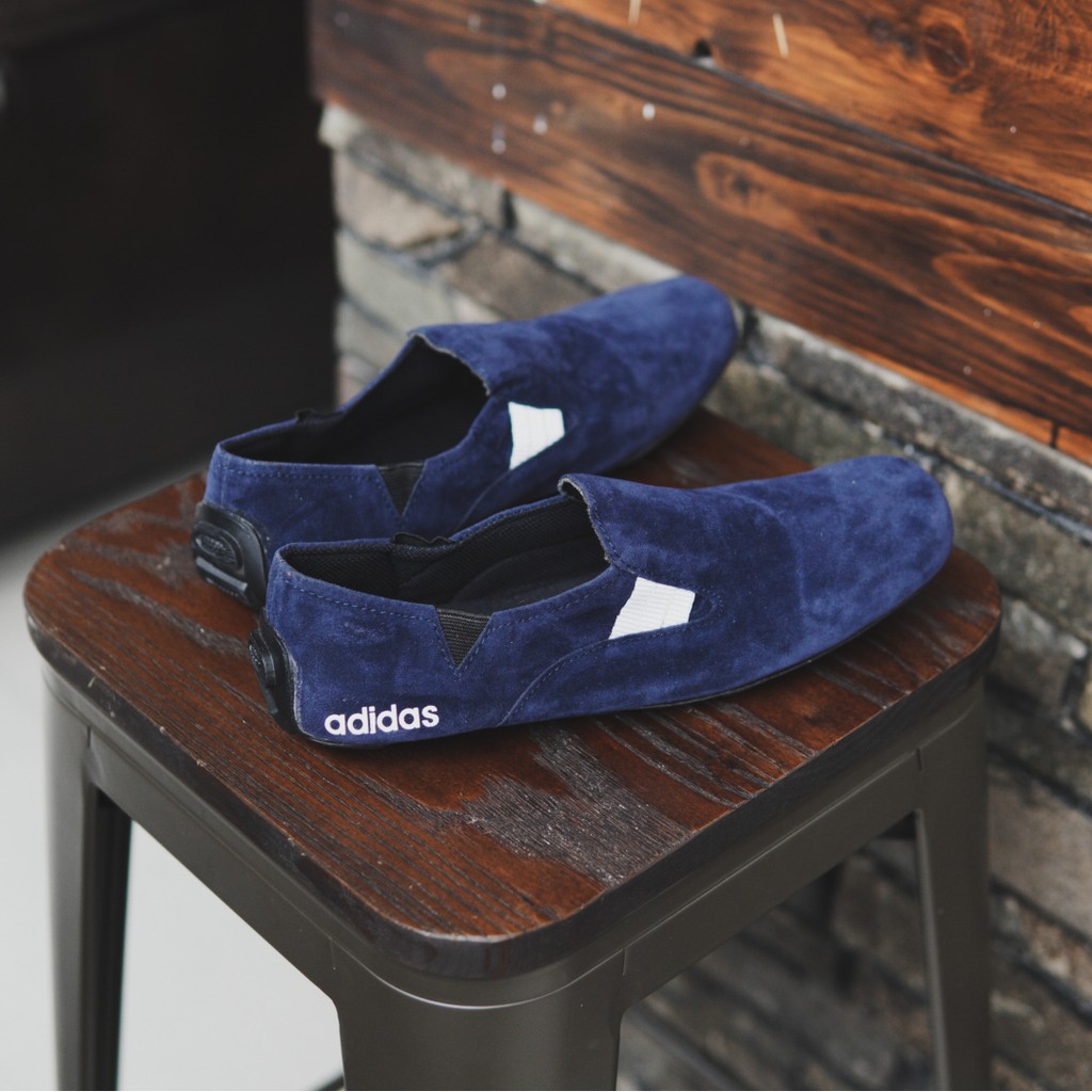 MS Shop - Sepatu Selop Pria Adidas Suarez Suede Kasual Slop Santai Jalan Murah Slip On Keren Gaya