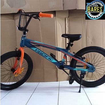 Sepeda BMX Anak 20 Pacific Hotshot XCR 6.0 Ban 3.0