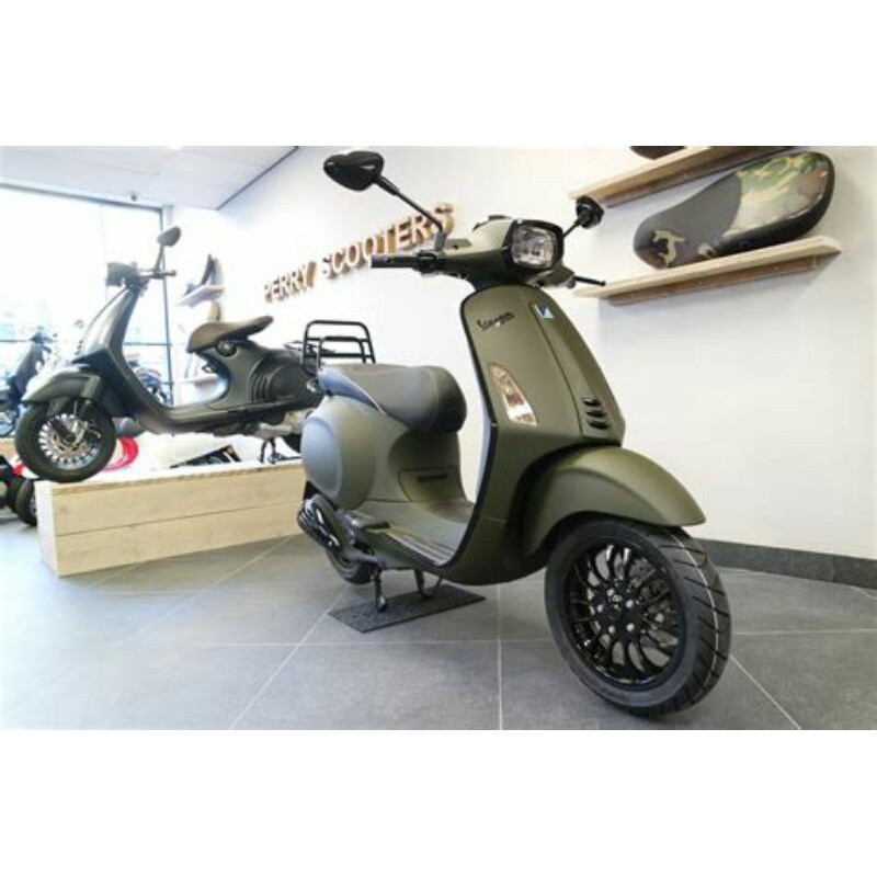 CAT MOTOR MOBIL ARMY GREEN