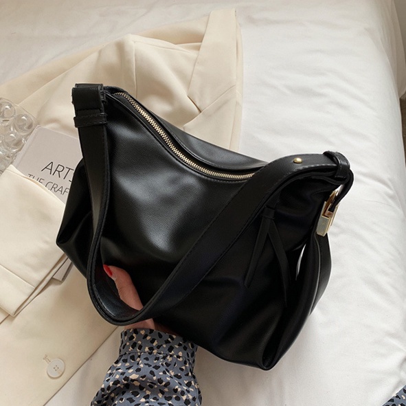 201603 Tas Selempang Wanita Import Slingbag Cewek Impor Shoulder Bag Cewe (1 KG MUAT 3) CR7802 JT02090 LT2028 GT1957 EL5379 BQ3269