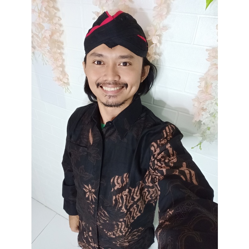 KANAYA RAJASHA ATASAN BATIK PREMIUM KEMEJA BATIK PRIA SOLO LENGAN PANJANG FULL FURING KATUN HALUS GURDO IJO MAHESA KAMANDANU INDRADEWA CITRA AYU ARIESWARA PEKSI BIRU GEBER IRENGAN OPO PINK DHARMA NAGA SOGAN PARANG LASEM ASTAGUNA KIPAS ASMARA PEKSI SELING