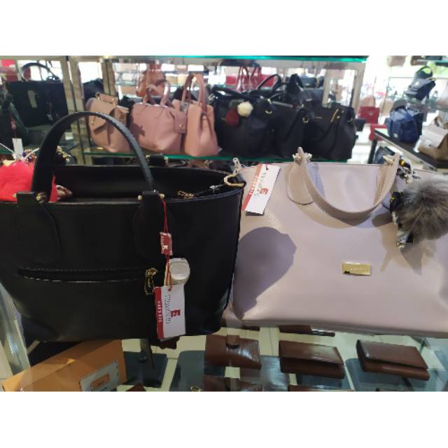 ELIZABETH TAS WANITA // TAS SELEMPANG // TAS ORI ELIZABETH // TAS BRANDED