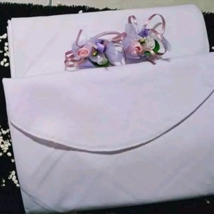 KERUDUNG PUTIH POLOS SEGI EMPAT SEKOLAH GONTOR