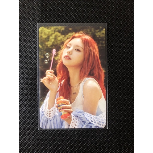 PHOTOCARD PC YEJI ITZY SEASON GREETINGS 2022 SG22 OFFICIAL