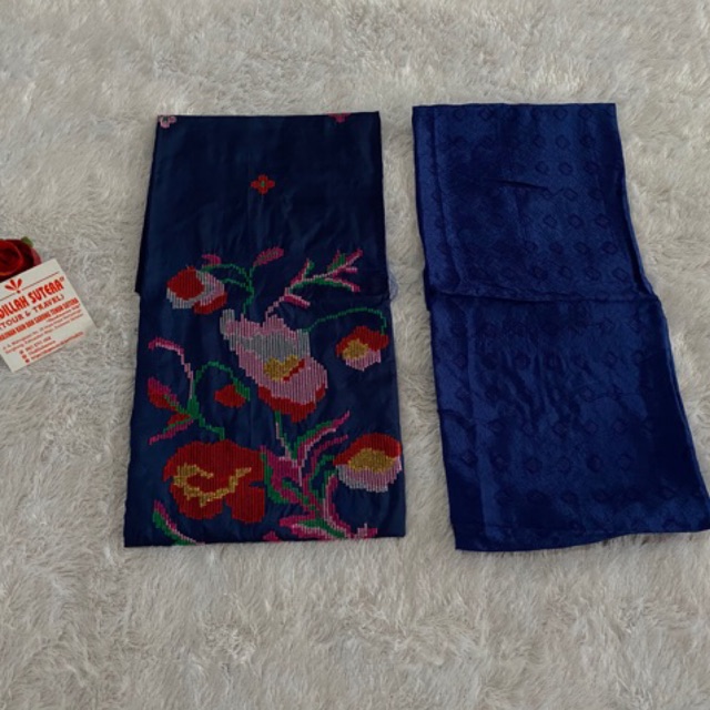 Set Kain Atasan & Bawahan Lagosi