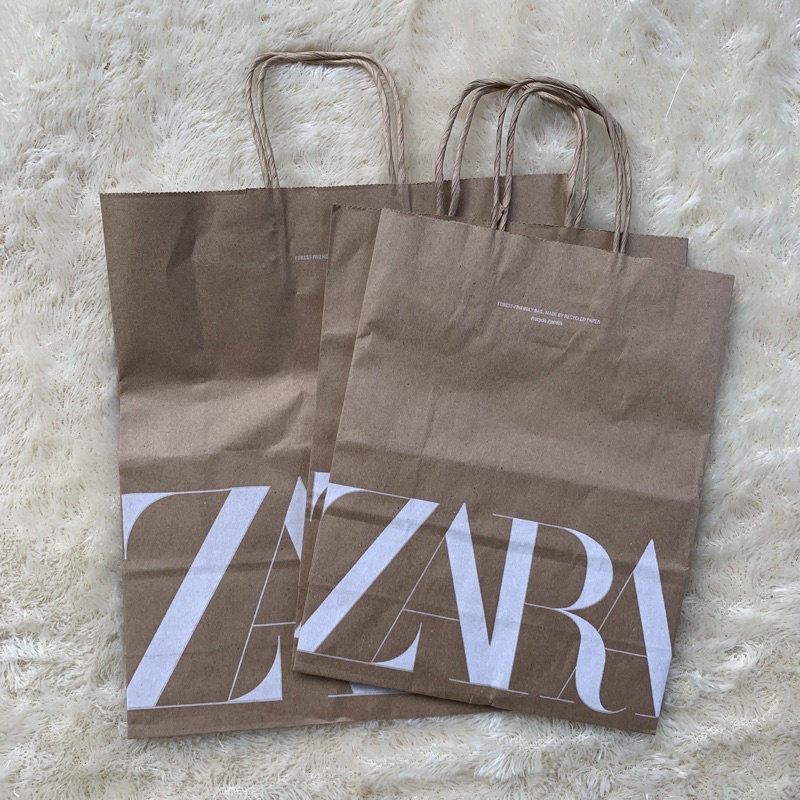 

minimal 2 bebas mix brand‼️ Paperbag zara ori store